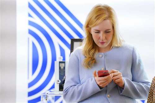 влияние минимального срока подписки на удержание клиентов